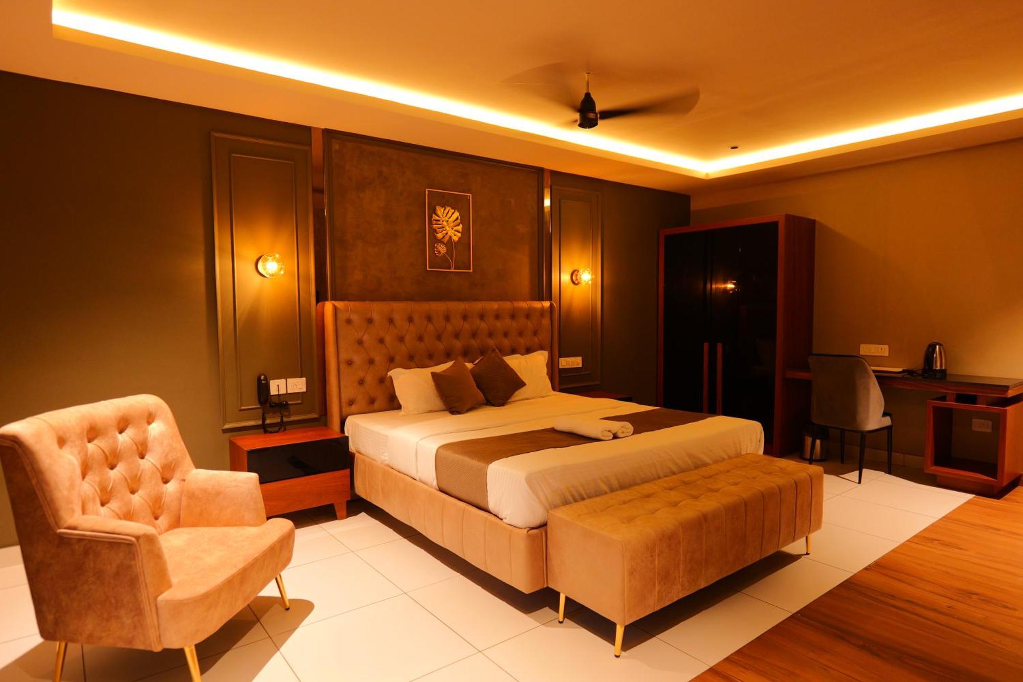 Hotel Classico International Kannangad 外观 照片