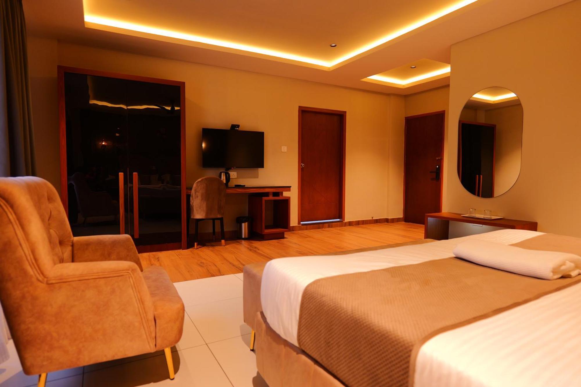 Hotel Classico International Kannangad 外观 照片
