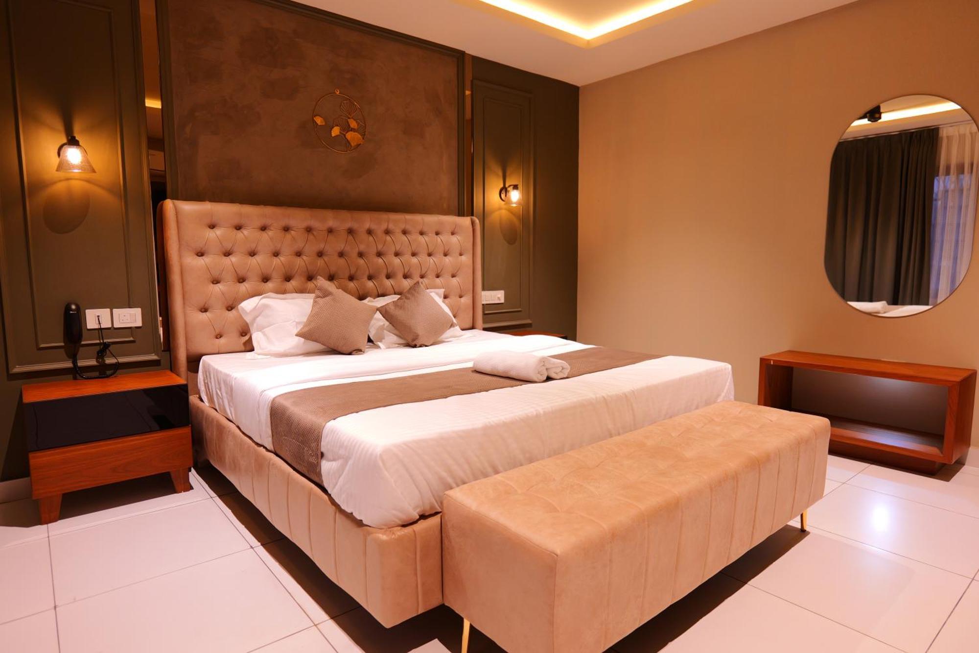 Hotel Classico International Kannangad 外观 照片